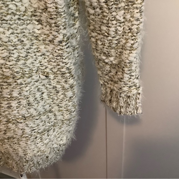 Lane Bryant Metallic Gold & White Sweater 22/24 - Picture 5 of 12